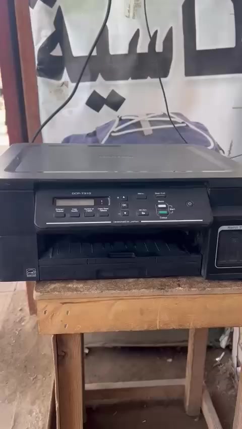 سلام عليكم
جهاز برذر جديد  ونسخه ملوان وعادي 
هاي نسخه بل فديو شوف العين تواصل خاص 
او تصال ***********
