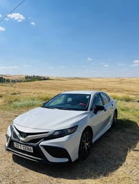 TOYOTA Camry  2023. SE سەیارەکە کلینی ئەمریکایە  210,000 K,M رۆیشتیە ر...