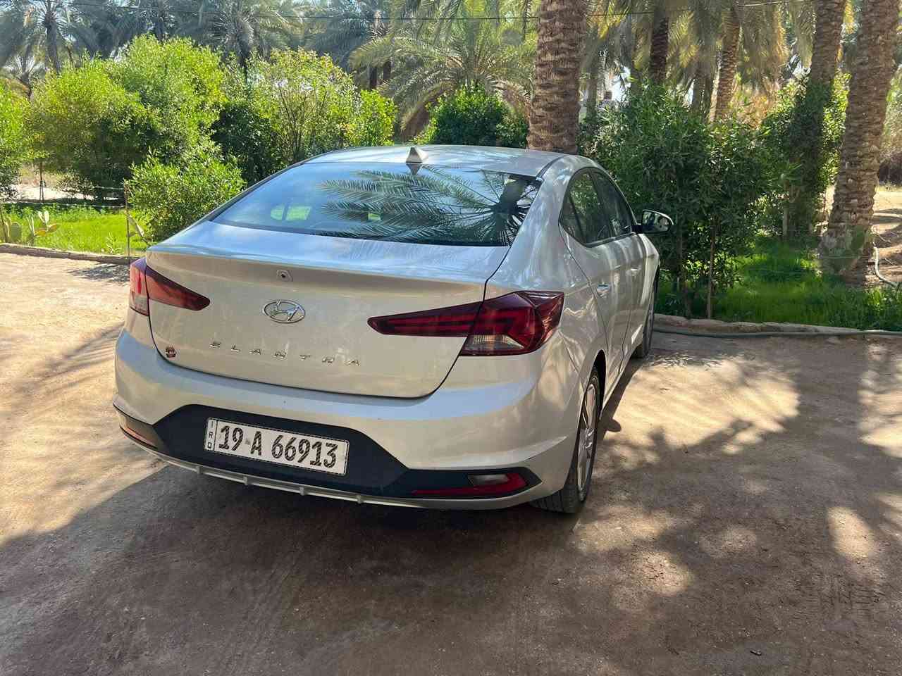 النترا 2020 امريكي بدون دواخل بدون كلشي فقط كلير سونار موجود مكينه 2000 دوش ما مفتوحه على وضع الشركه تخم تاير جديد حداديه تبريد خير من الله مكانه كربلاء السعر 117
***********
