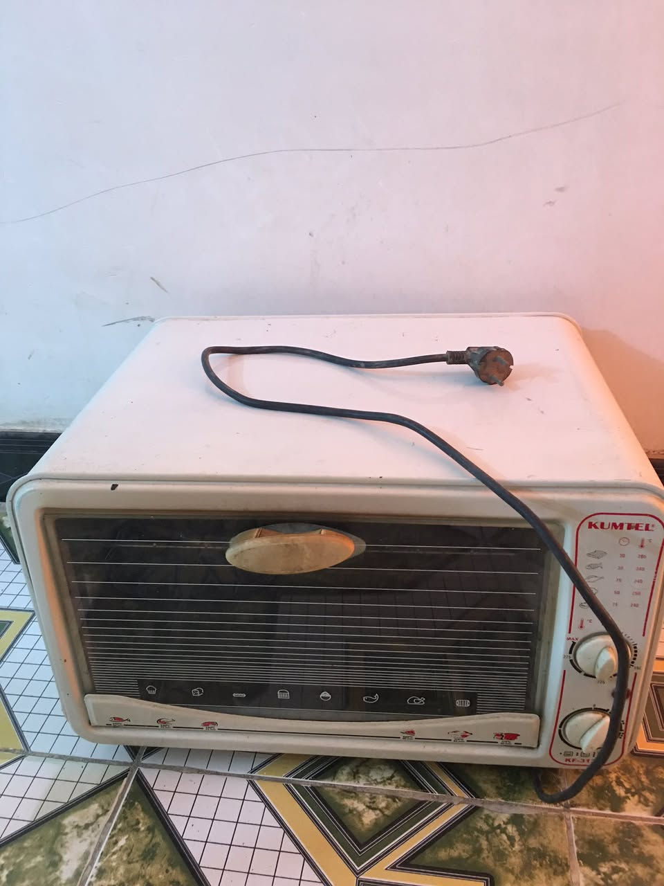 فرن كهربائي وشفاط شغالات ثنينهن 50 الف


**إذا كنت صاحب هذا الإعلان وتريد حذفه لأي سبب، رجاءا أرسل رسالة إلى الدعم الفني**