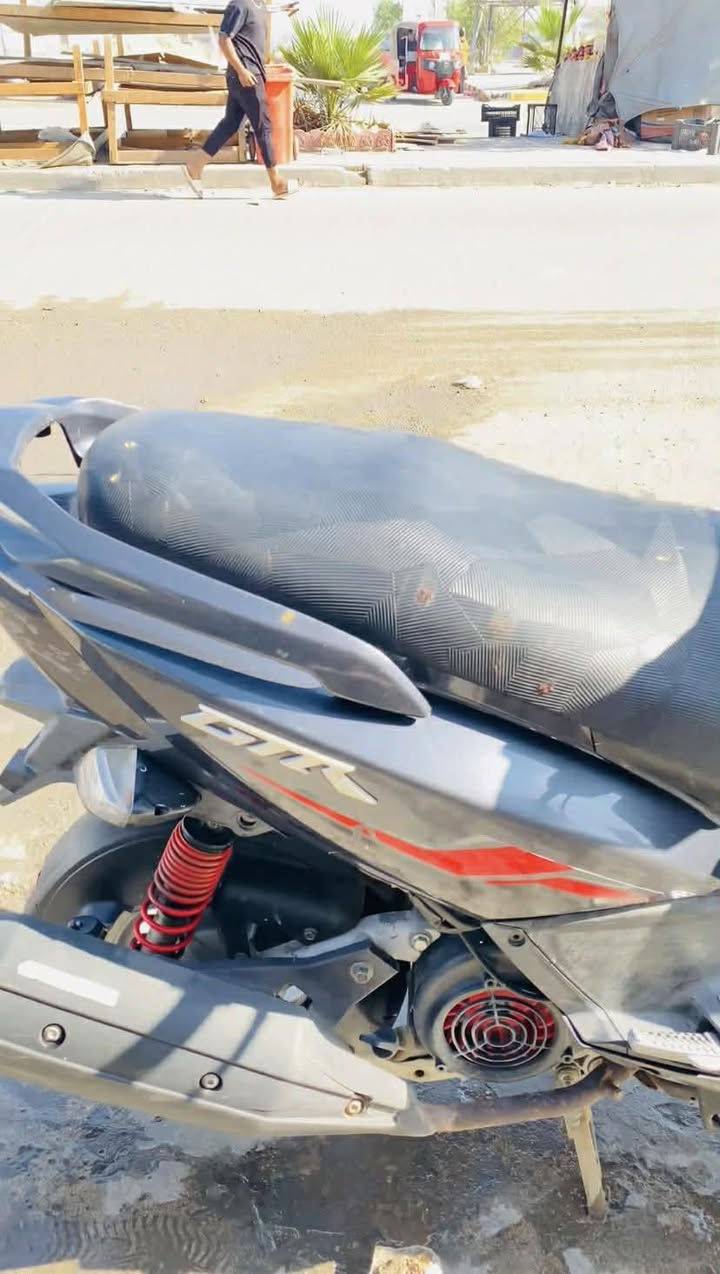 جي تي ار البيع مكفوله كفاله عامه من البرغي البرغي نضايفه الدرجه المكان بغداد الحسينيه مال رشديه السعر ٩٠٠ الف بيه مجال قليل ***********
