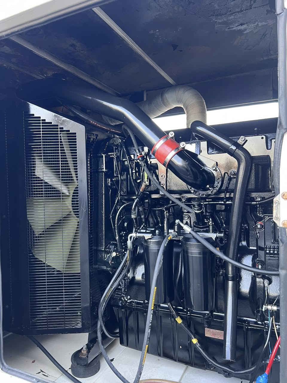 Perkins 2500
550KVA
4000 HOURS 
***********
***********
