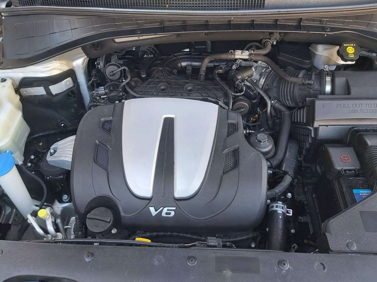 السلام عليكم سورنتو للبيع مديل 2020
ماشية ١٦٠ لون سلفر مكفولة كفالة عامة

ماعده بل باب شويه موضح بل سونار 

ولباقي كفاله 

ماشيه 160 

رقم واسط بسمي 

فول مواصفات ماعده الفتحه 

للون سلفر خليجي 

محرك 6 سلندر 

7 راكب 

مكاني بل كوت 

لاستفسار عله الرقم 

*********** محمد  فقط تصال هاذه 

*********** فقط واتساب
