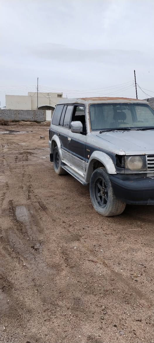 ياالله سلام عليكم باجيره للبيع رقم بصره تحويل موباشر عنواني بصره الجزيره شارع خطوت زين العابدين سعره 25 ورقه قفله قفله قفله ***********.     ***********. يوسف ابوه مختار العبيدي
