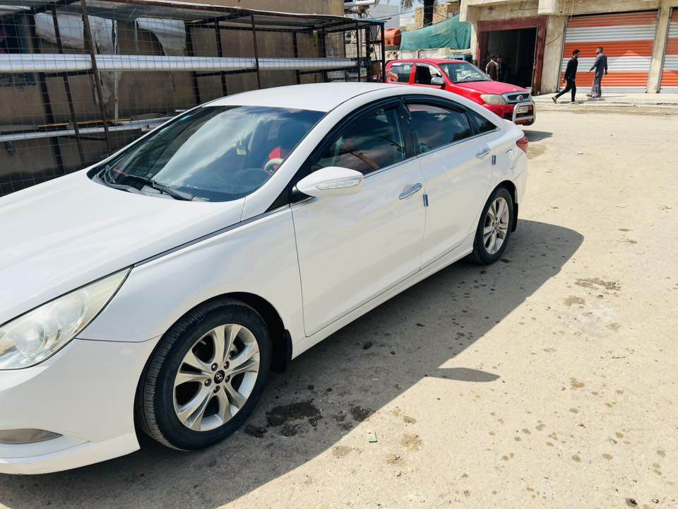 سوناتا ٢٠١٣ خليجي 
رقم الهاتف ***********
