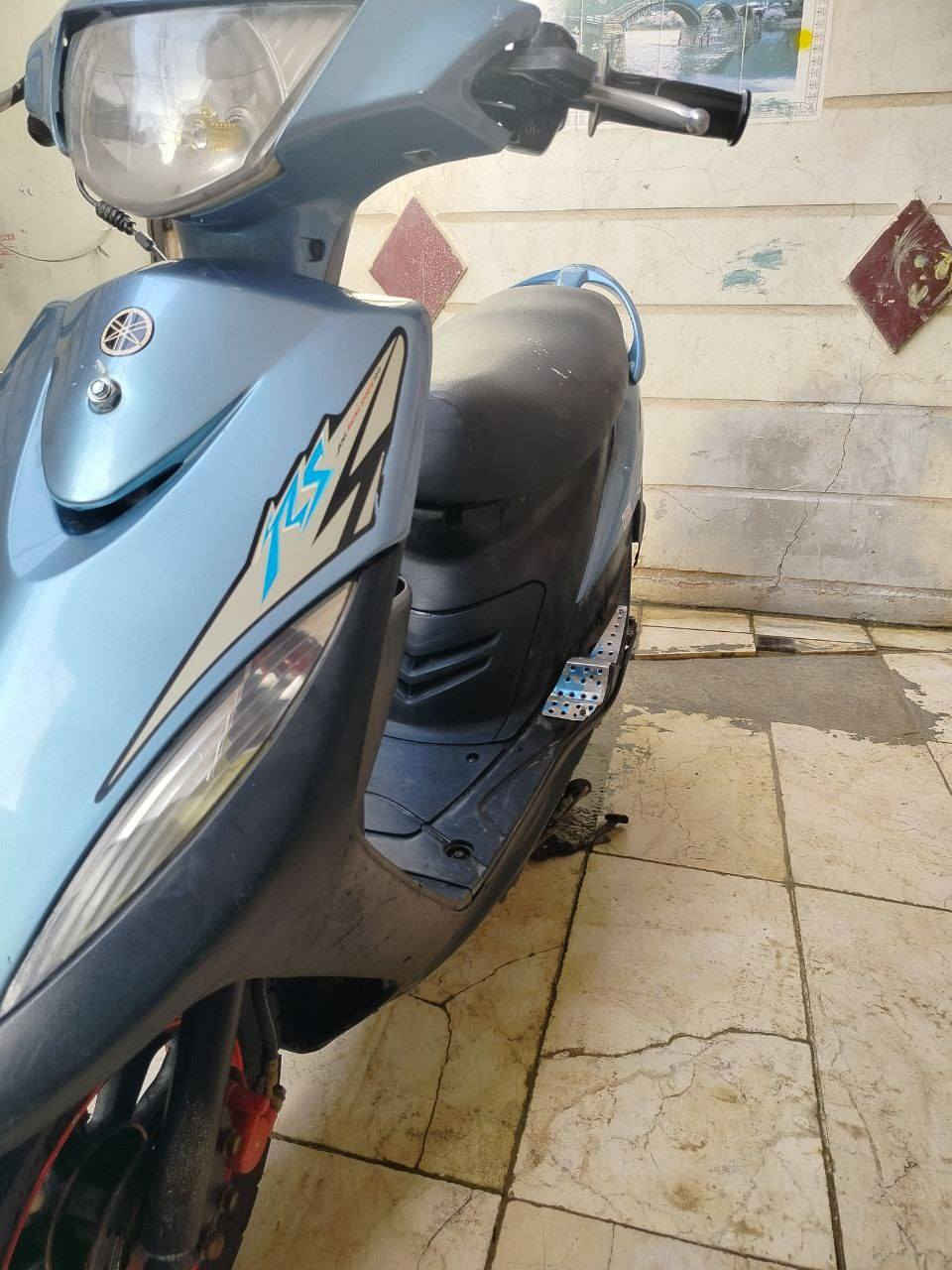 سلام عليكم ماكس عدله للبيع بلادي دراجه نضيفها ما بيها نقص بس باتري غير نقوصات مابيها  تجي وتشوف بعينك مكاني كربلاء المعملجي السعر ٥٠٠ وبيها مجال هذا رقمي***********
