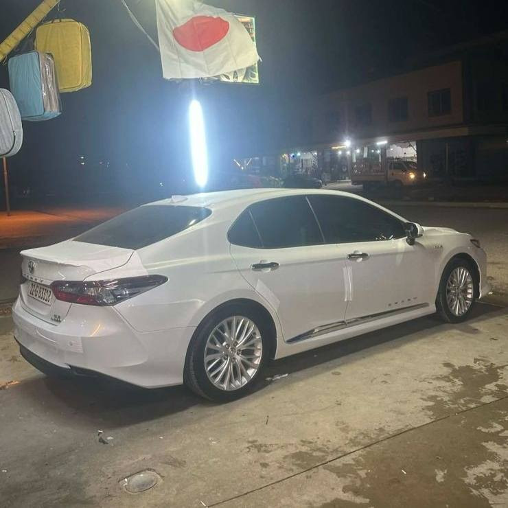 تۆیۆتا کامری 2024 مواسەفات خلیجی هایبرێد 
فول مواسەفات 
38 هەزار کم ڕۆشتووە
ڕەقم و سەنەوی نوێیە 
هیچ مەسرەفێکی تێدانیە 
زۆر پاک و خاوێن 
تەنها نیو چەمەلەخی بۆیاخە 

سـعـر : لە کۆمێنت داوابکە ڕاستەوخۆ بۆت دێت 📥 

گێر و مەکیەنەی بەشەرت 
هیچ کێشەیەکی تێدا نییە 

ژمارەی خاوەنەکەی 
***********
واتساپ
