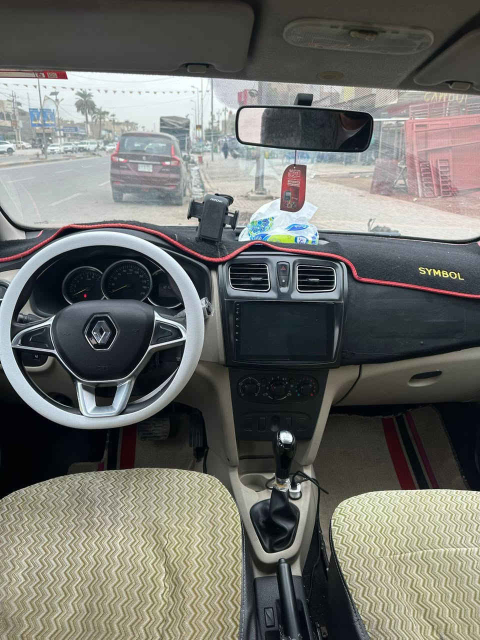 سلام عليكم سياره للبيع
مواصفاتها:سنبل ٢٠١٩ رينو/
كير مكينه خير من الله 
مكفولات شاشه اندرويد دوشمه جلد
تخم تاير جديد 
صدر جديد/عبوه فيت بم جديد اني بيدي شادهن 
رقم بغداد بيها قطعتين صبغ بدون دواخل ب اسمي مكاني الدوره 
سعرها ٧٥ وبيها مجال حك جيه 
للتواصل والاستفسار الاتصال على الرقم ***********
