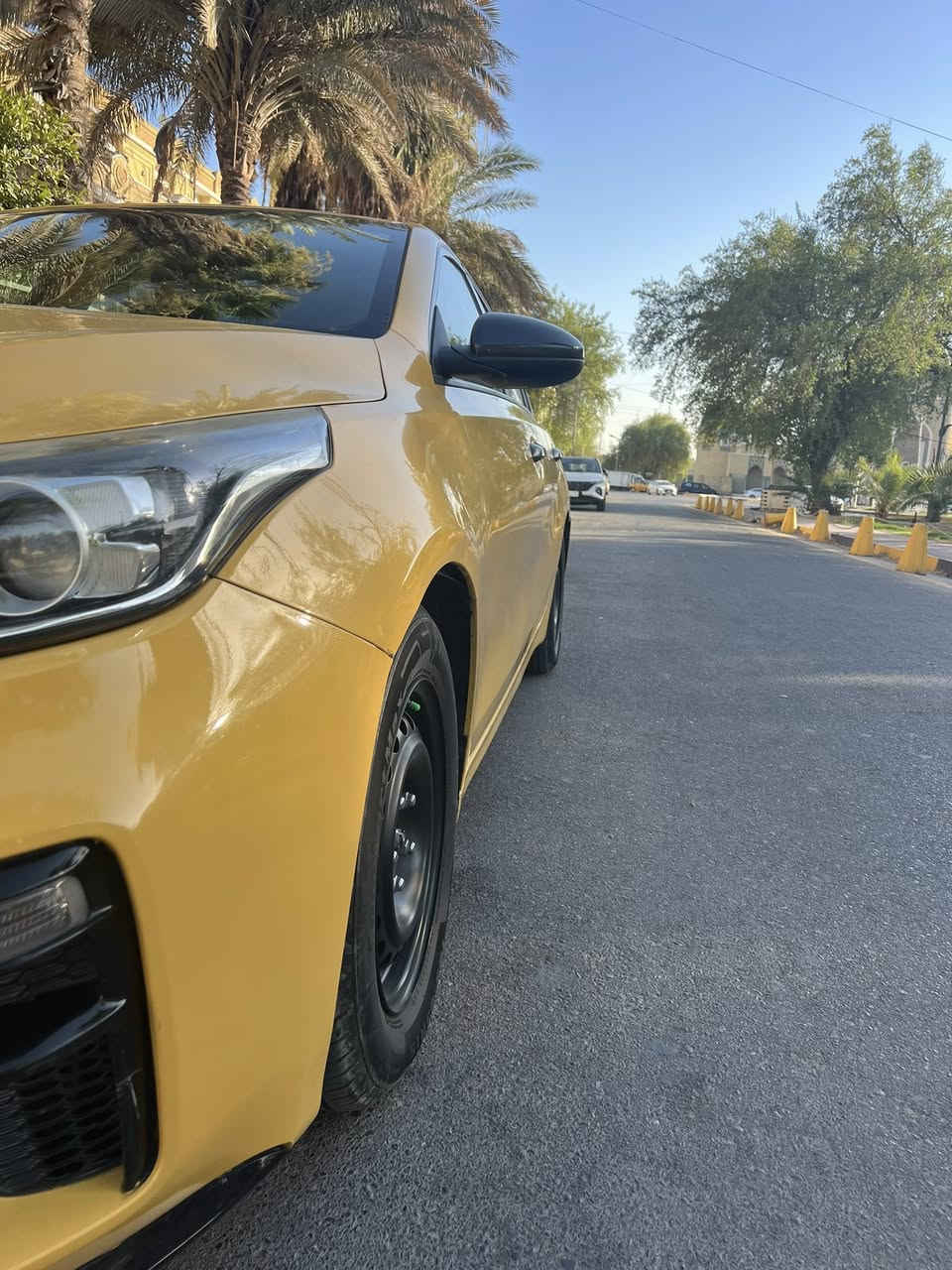 السلام عليكم فورتي 2020 للبيع
السياره ليبل واحد 
ماشيه ١٠٦ ميل 
المواصفات الاعتياديه
حادثه بلصور 
محرك ٢٠٠٠ دوش كير at 
السياره مدوشمه 
السعر ١٤٢ 
السياره باسمي تحويل ثاني يوم 
رقمي ***********
