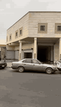 للايجار مساحه 600م للاستفسار 07706015947 واتساب بي