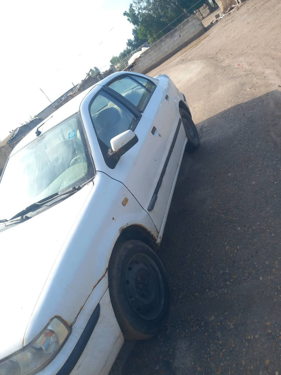 سلام عليكم سياره اسمند البيع مديل 10 تبريد شغال تخم تايرات سياره جاهزه اخير من الله  السعر 28ورقه مكاني مسيان قضاء الميمونه ***********
