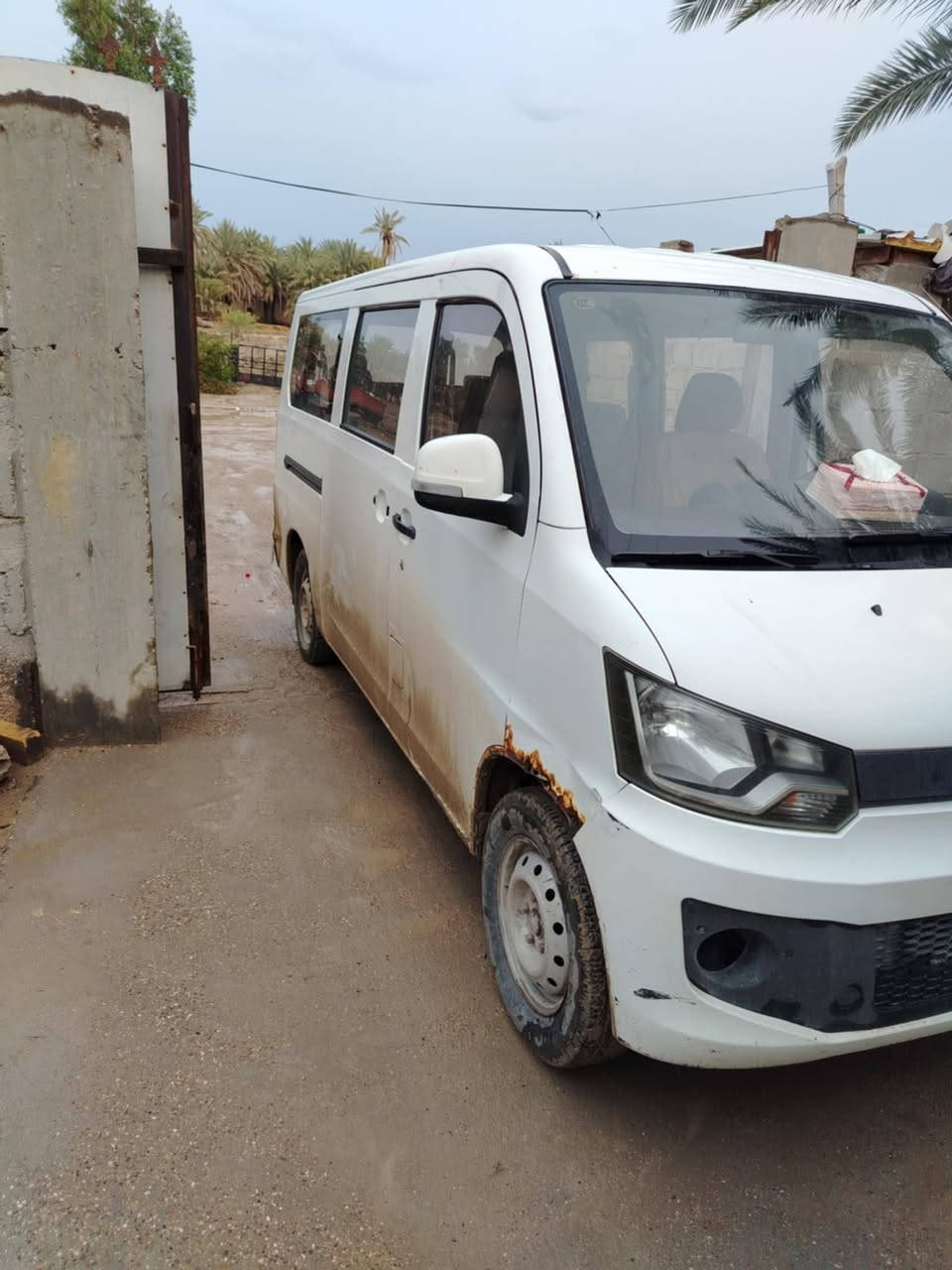 من رخصت لادمن سلام عليكم سياره فاو فراش مكينه كير اكسن مكفولات حداديه نضيفه تايرات نضيفات مكفوله من الضربه وصبغ موديل 15كهربايات كله شغاله مداور ثاني يوم بيع او مراوس حسب القناعه اجره 10راكب مكاني بابل ناحيت الكفل شارع قاسم كفل رقم ***********
