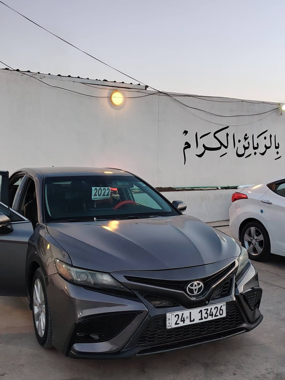 Camry2022
السلام عليكم ورحمة 
كامري للبيع موديل2022 موصفات SE
ثلاث وضعيات قيادة 
الضرر بونيد بدون دواخل 
السعر مناسب حسب الاتفاق
الاتصال على الرقم
***********
