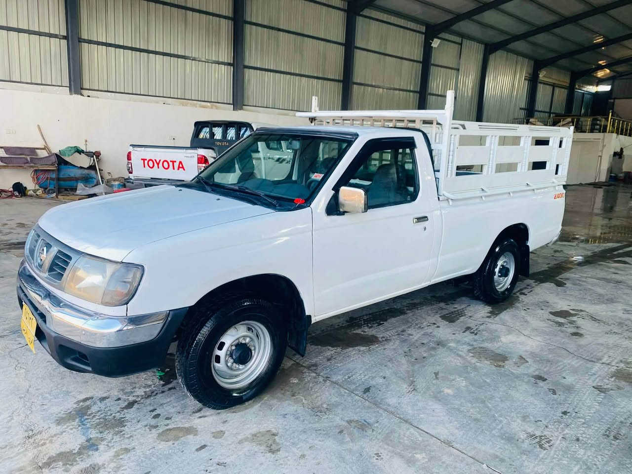 سڵاوی خوالەهەموو لایەک..🤚
نیسان تاک2001به س ته بريته 
5قولاب
 سه نه وي 2021بە سە ر چوە بە س ژینگە ی پیشتری دراوە 
 گێرو مەکینە بەشەرتی 100فیتەر
حيزام بوياخه پيشي ده عمي نيه ناوشاني جوانه هه يكه لي جوانه 
شانسی لۆک
سیارەکە ماڵی دۆستە نرخی لەخوار هەموو بازاڕەوەیە
سعر:78
شوێن :کۆیە كويسينجاك, أربيل


**إذا كنت صاحب هذا الإعلان وتريد حذفه لأي سبب، رجاءا أرسل رسالة إلى الدعم الفني**