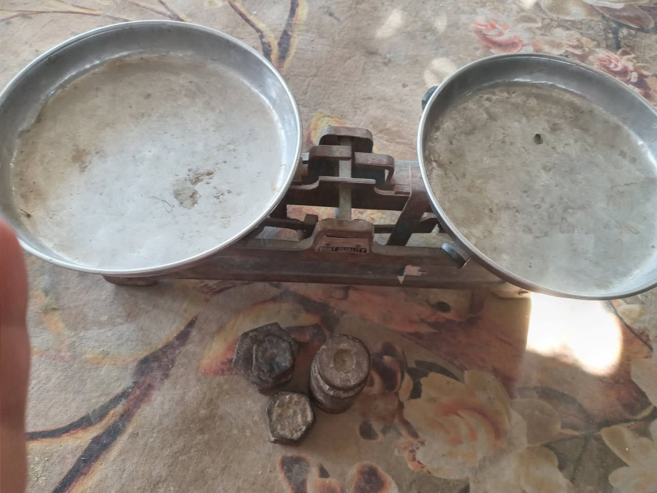 ميزان للبيع


**إذا كنت صاحب هذا الإعلان وتريد حذفه لأي سبب، رجاءا أرسل رسالة إلى الدعم الفني**