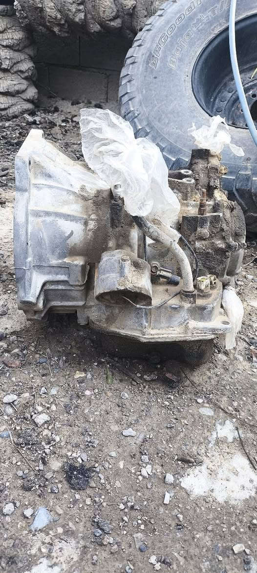 السلام عليكم للبيع كير اكسنت موديل 2001 اوتوماتيك شغل اي خلل ما بي شرط ع الفحص سعره 200 الف مكاني ديالى رقم الهاتف ***********
