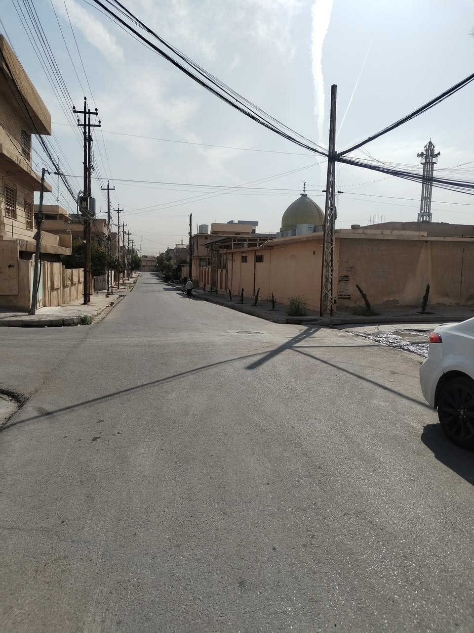 للبيع شقه في حي الصديق قرب جامع الصديق ابو بكر
طابق ثاني ركن
المساحه ١٠٠ متر مربع
موقع مميز ومنطقه راقيه جدا
غرفتين هول ومطبخ وصحيات
سند طابو ملك صرف شرط التحويل
السعر ٦٥ مليون
لاستفسار اتصال على الأرقام التالية

*********** ابو عمران
*********** واتساب

أو مراجعة المكتب الكائن في حي الصديق مقابيل سنتر بغداد

نستقبل جميع العروض بيع أو إيجار مراسله على الخاص
