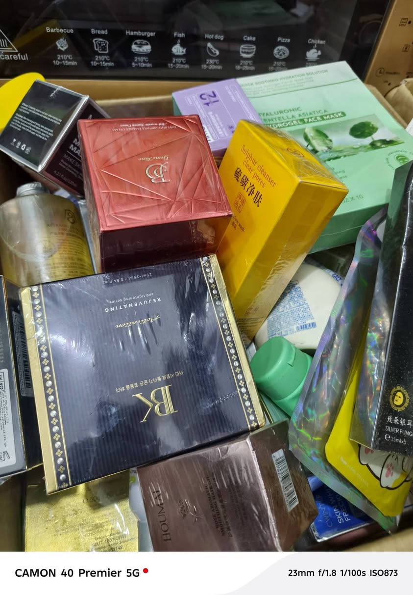 سلام عليكم👗👚👖 مواد تجميل باله جديد محل علاء وحيد بل حمزة الغربي سواك لباله جديد يم دكتوره هدى يم صالون لمسات سيدات يم ماهر ابو لفرفوري محل علاء وحيد ***********
