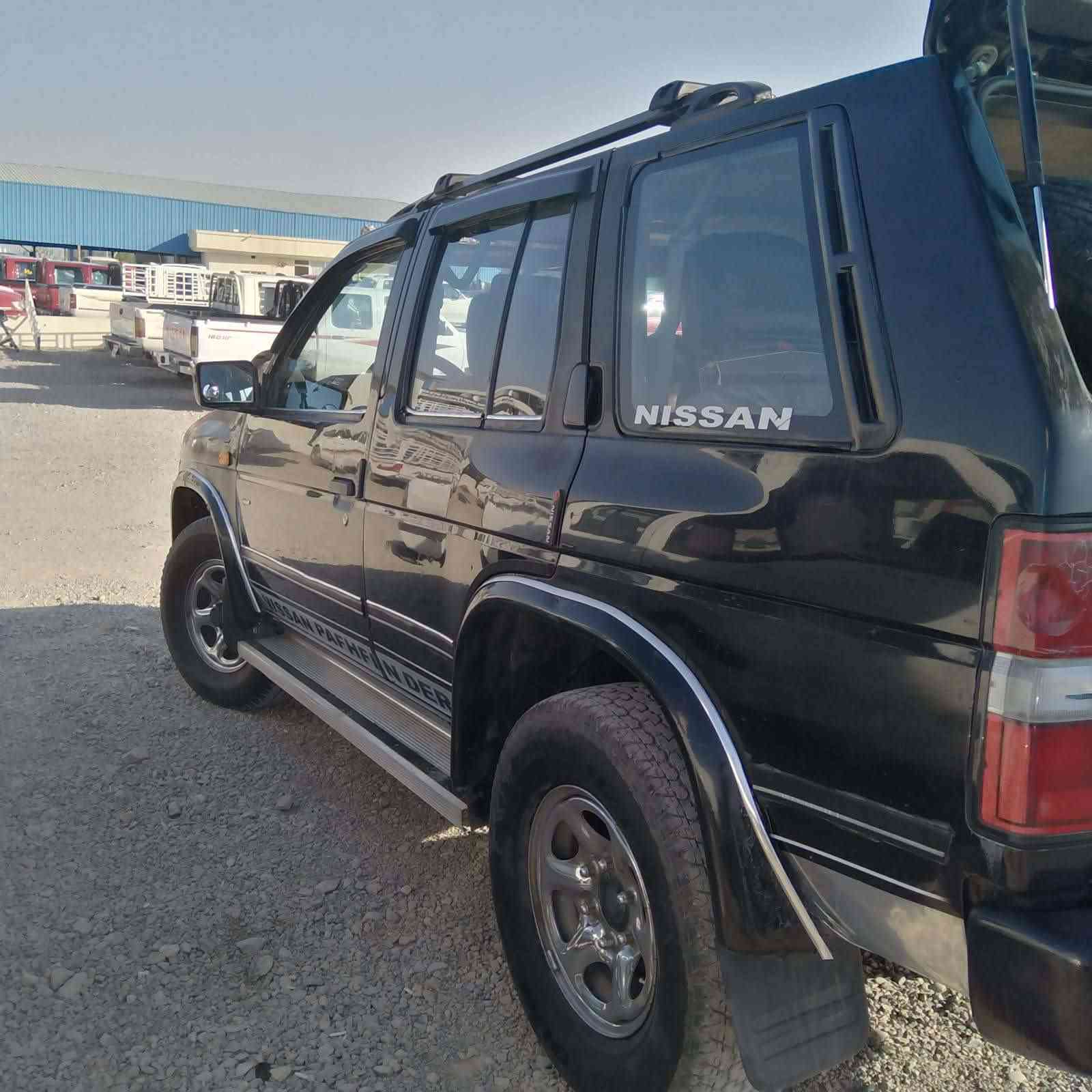 اسلاام عليكم مرخصت الدمن سيارنيسان فور ويل بيع اومراوس حسب القناعه الموديل ٩٢ كير محرك شرط غاز بانزين شرط التحويل الستفسار ***********
 ‏‪***********‬‏
