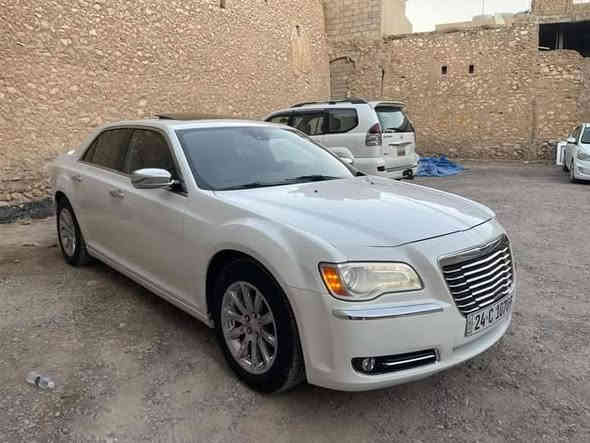 اوباما 2014 خليجي سياره جديده سياره بس شاملغ الباقه كفاله عامه الشراي يتصل 210 وبيها مجال سونارها موجود سياره كفاله من الفتح اعذروني شباب ما اجاوب خاص ***********
