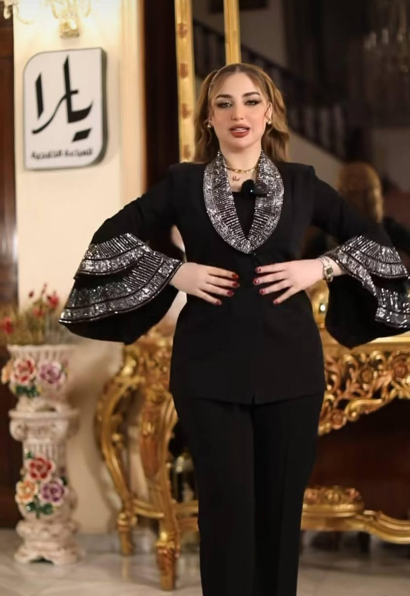 بنات تخفيض كوط تخبل كشخه وفخامه تخفيض ع 20قفله ماخذتهم ب60بس لان اخرقطع بس، لتريده تعلق واني ادخله خاص اكوتوصيل قياس40/42 ولتاخذه اثنينه التوصيل عليه بعد اكو هيج دلال


**إذا كنت صاحب هذا الإعلان وتريد حذفه لأي سبب، رجاءا أرسل رسالة إلى الدعم الفني**