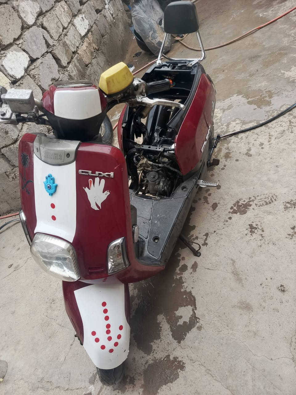 بوليسي كابريتر للبيع دراجة مال رمبة كلها بلادي مامفتوح بيها برغي  مكان القاسم سعر تصال ع ***********
