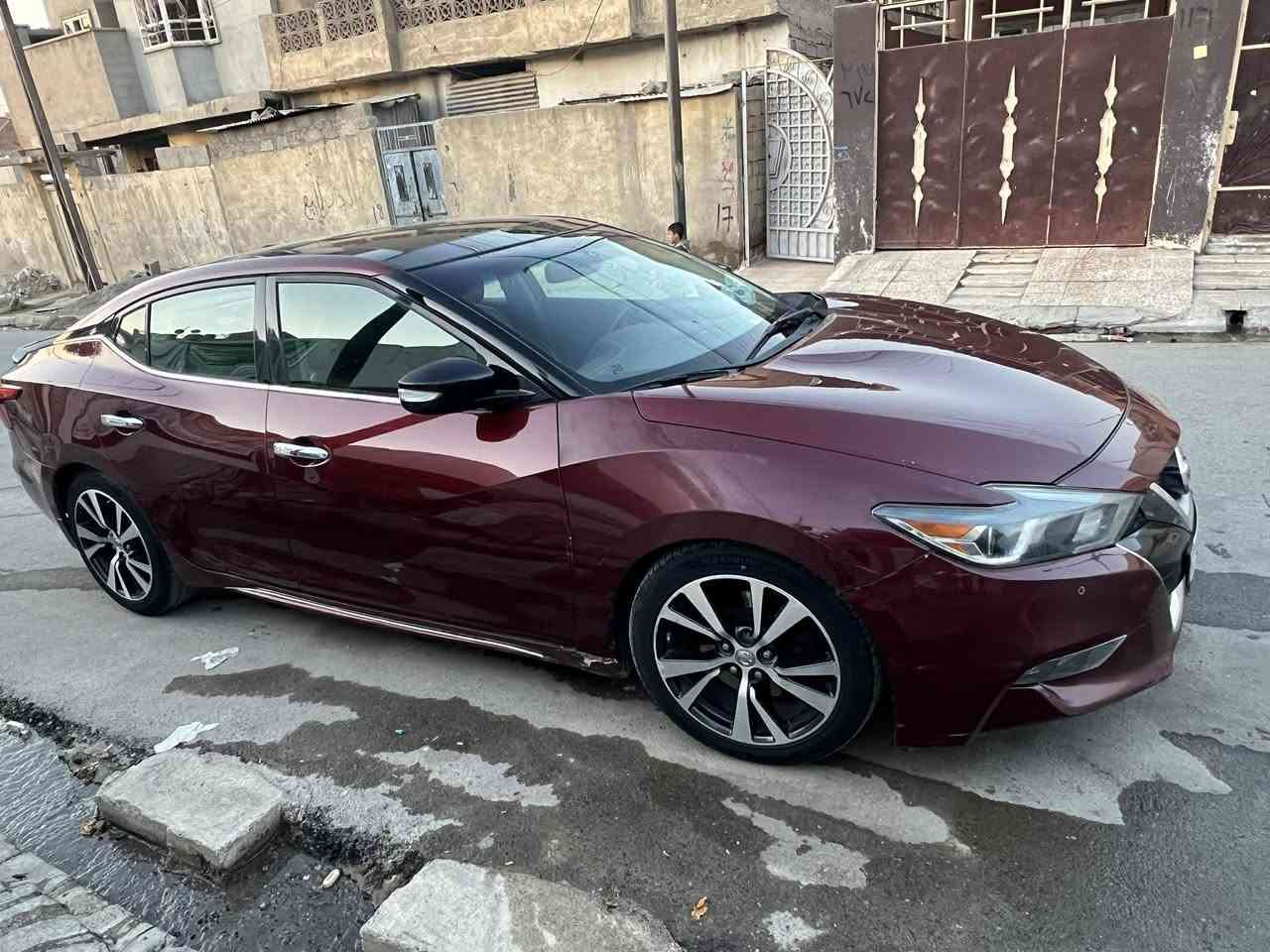 السلام عليكم ورحمه الله وبركاته 
-سيارة نيسان ماكسيما  2016  
-  فول اوبشن مواصفات المعروفة 
- محرك 3000  
 -  بانوراما  
-  شاشة كبيرة تدعم كار بلي واوتو 
كير مبدل مال 13 المرغوب
- الكراسي الأمامية تحكم كهرباء مع الستيرن نظام تدفئة 
-  ابواب بصمة
-رادار امامي وتثبيت سرعة 
-كاميرات خلفية 
-كشنات جلد لون اسود مع الدواخل   
ـ حساسات أمامية وخلفية 
- حادث جاملق يم الساق كدام بدون دواخل 
- وبعد هواية بيها مواصفات
 استخدام شخصي 
- رقم اربيل مكان الموصل 
بيع او مراوس 
سعر 125 
*********** واتس اب
