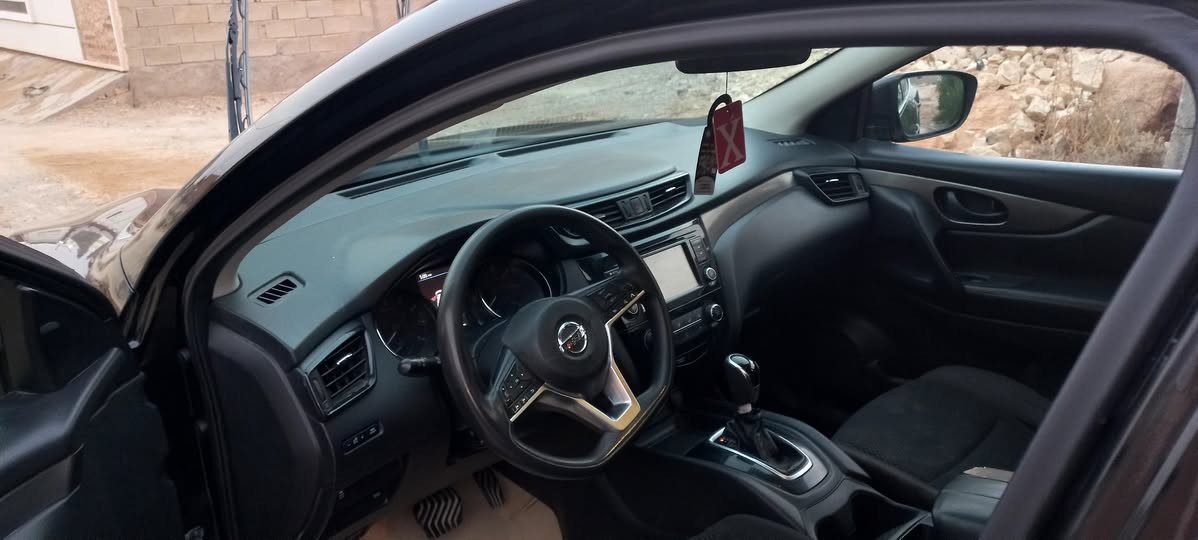 السلام عليكم
نيسان روج سبورت
موديل ٢٠١٩ 
أمريكي حادثها بالبنيد شي بسيط 
رادار جانبي وأمامي كاميرا
تدفئه وتبريد ممتاز 
محرك كفاله حتى الدهن مايغير لونه
ماشيه ٩٣  ألف ميل 
رقم انبار تريد تحويل تريد وكاله
سياره اقتصاديه مال جنيه
السعر ١٤٥ وبيها مجال


**إذا كنت صاحب هذا الإعلان وتريد حذفه لأي سبب، رجاءا أرسل رسالة إلى الدعم الفني**