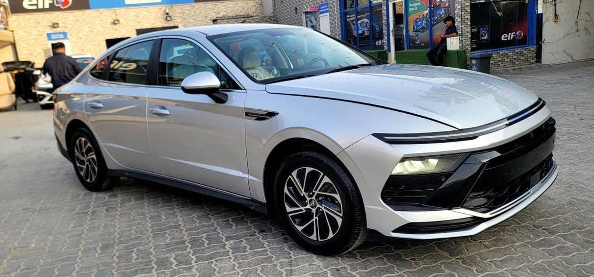 سونتا موديل 25 هايبرد خليجي بدون تبديل فقط ربع بنيد صبغ 
138 ماشيه 9 الف زيرو 0️⃣ تواصل وتساب ***********
