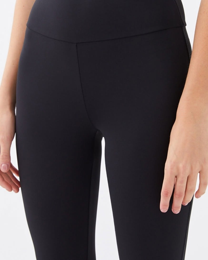 فيزون رياضة و للسباحة 👍👍

مركة السي وايكيكي/LC Waikiki

قياس مختلفة من S الى 2xl


**إذا كنت صاحب هذا الإعلان وتريد حذفه لأي سبب، رجاءا أرسل رسالة إلى الدعم الفني**