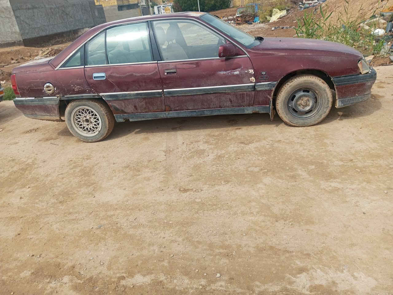 سلام عليكم وبل لبيع شغاله وجاهزرقم بغداد ف وبلوره13 ورقه المكان ذي قار  الفجر ***********
