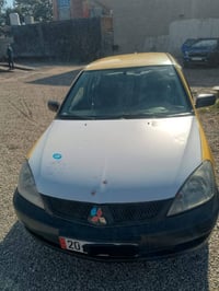 لانسر • ٢٠١٠ • رقم ديالى