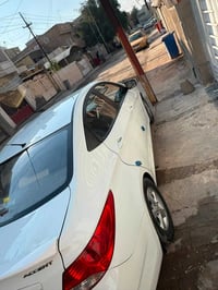 اكسنت 2013 • محرك 1600 • قير مكني