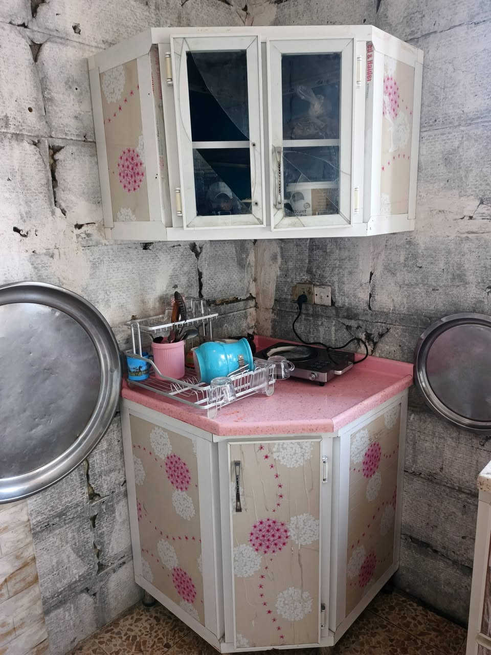 كاونترات للبيع نضيفات كلش الاستفسار اتصال واتساب ***********
