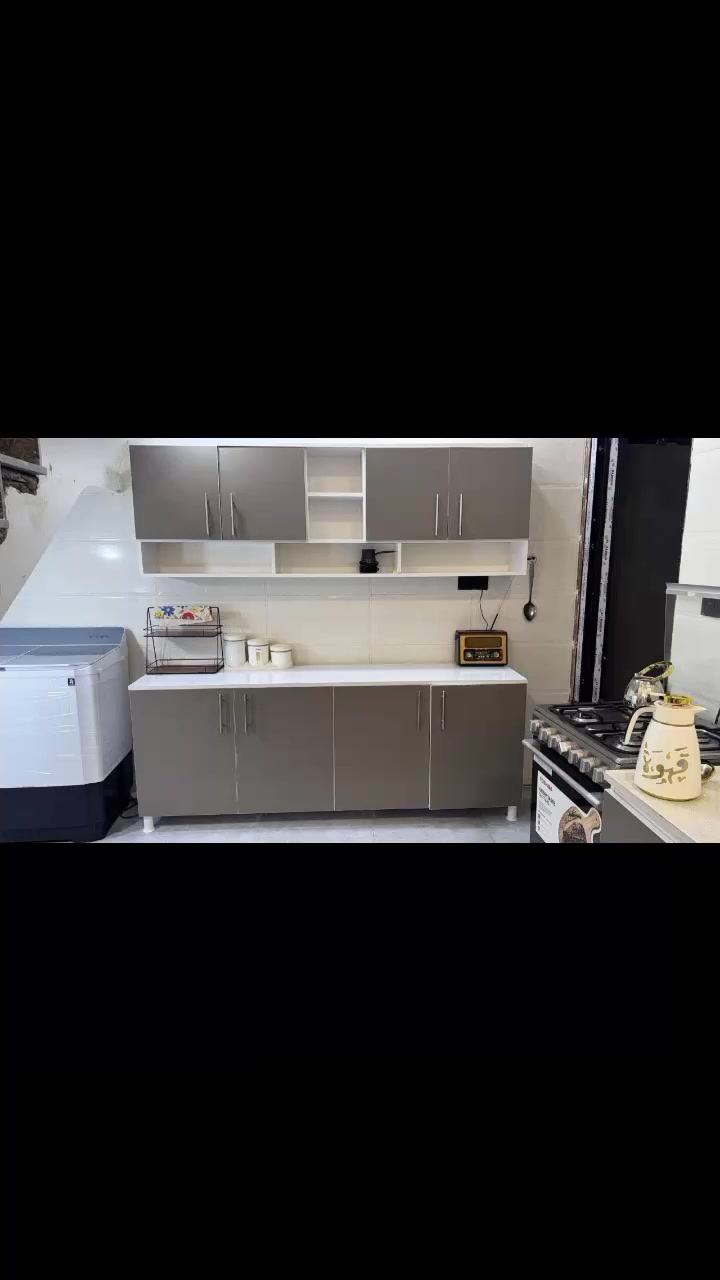 كاونتر خشب تركي mdf 
جديد ومتوفر توصيل قياس مترين ارضي وملحق والسنك قياس متر وعشرين سم 🖤🖤🤍
سعر ٢٨٠ وتوصيل داخل بغداد مجاني ومتوفر توصيل لجميع المحافظات 🤍🤍🖤


**إذا كنت صاحب هذا الإعلان وتريد حذفه لأي سبب، رجاءا أرسل رسالة إلى الدعم الفني**