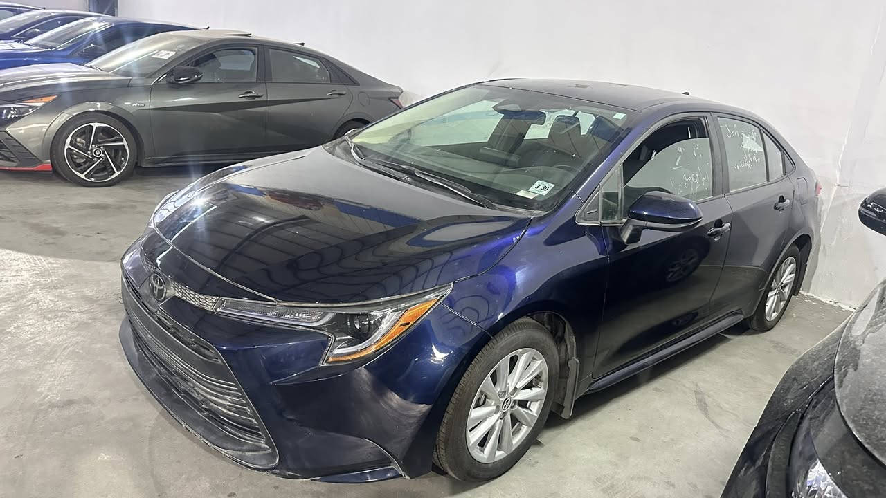 Corolla LE 2025
مواصفات
بصمة
شاشة
كاميرة
تحديد سرعة
تحكم ستيرن
و بعد بيها هواي مواصفات 
بس جاملغ كدام صبغ 
بدون دواخل بدون ايرباك
سعر؛ 147$
رقم؛ ***********
مكان سيارة اربيل شارع ١٠٠م
