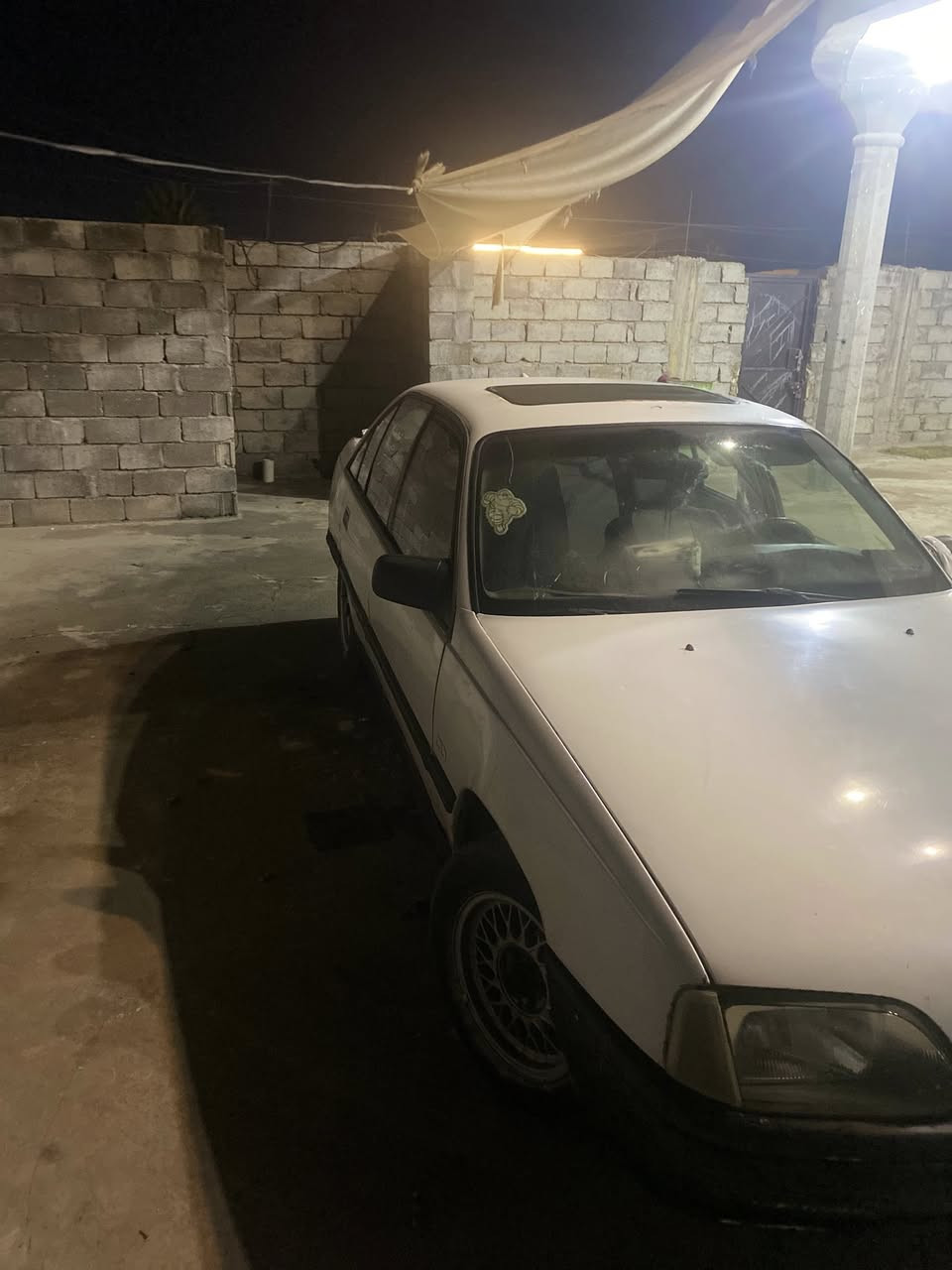 السلام عليكم اوبل اوميكا موديل ١٩٩٠ كير محرك كفاله محرك ٢٠٠٠ كهربائيات حلوه سنويه ساقطه وراعيها موجود بل انبار رقم انبار الماني تخم تاير لايتات كلها شغاله مكانها بابل مسيب سعر ٢٥ وبيها مجال رقم للاستفسار ***********
