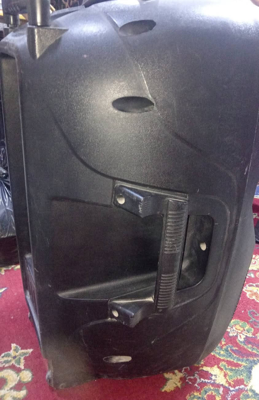 سماعه كبيره للبيع شغاله اي قطع مابيه انطي سعر واخذهه باليرضي الله


**إذا كنت صاحب هذا الإعلان وتريد حذفه لأي سبب، رجاءا أرسل رسالة إلى الدعم الفني**