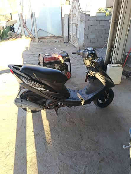 السلام عليكم عدله للبيع بلادي ختم واحد 650 ورديه خارج
***********
