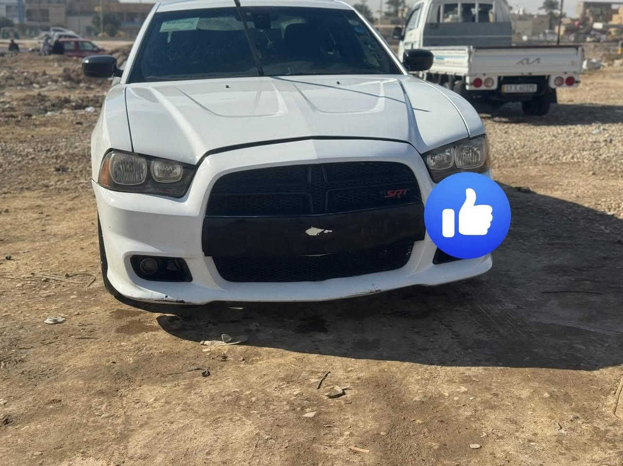 (سلام عليكم جارجر ) موديل 2013 
رقم بغداد تحويل سياره كير محرك 3600 
تبريد تخم تاير حداديه فول كامله 
قطعتين تبديل جاملغ امامي وبنيد وباب صدر مباوك رش 
سياره شواصي سليمه طخه 4اصابع بالغد 
 شاشه كبيره ٨ نمر كامره كير  السعر /155)*********** ناصريه قلعه سكر
