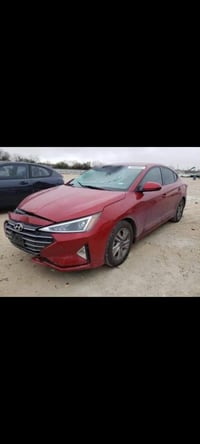 النترا موديل 19امريكي حادثها ربع جاملغ وبنيد بدون دواخل سياره جديده ما...