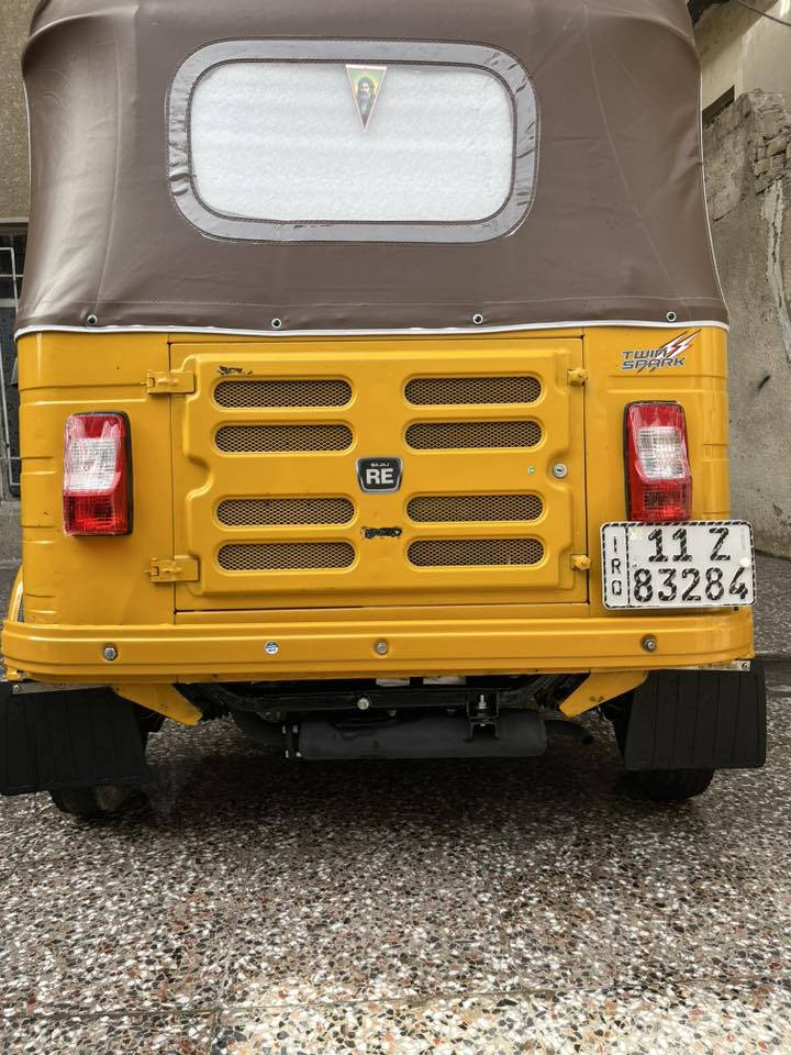 السلام عليكم تكتك للبيع موديل ١٩ رقم وسنوية التكتك كفالة عامة   شوفت عينك جديدة الله شاهد 
تخم تاير جديد مكينة خير من الله  تراي يخبل 
التكتك بأسمي تحويل مباشر
 السعر ٦٢٥٠ وبيها مجال 
العنوان بغداد البياع للاتصال ***********
