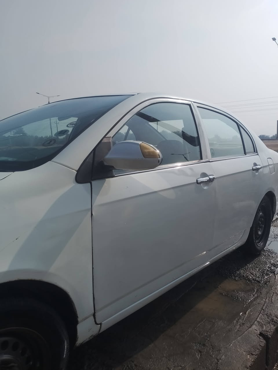 ليفان 620 موديل 2013  حلوه ونضيفة كير ومحرك بلاد وتبريد جاهز
رقمها ذي قار سنويه ماساقطة  اشاير بلمرايه وفتحه سنتر لوك ريموند السعر 44 وبيها مجال مكاني ناصرية مركز


**إذا كنت صاحب هذا الإعلان وتريد حذفه لأي سبب، رجاءا أرسل رسالة إلى الدعم الفني**