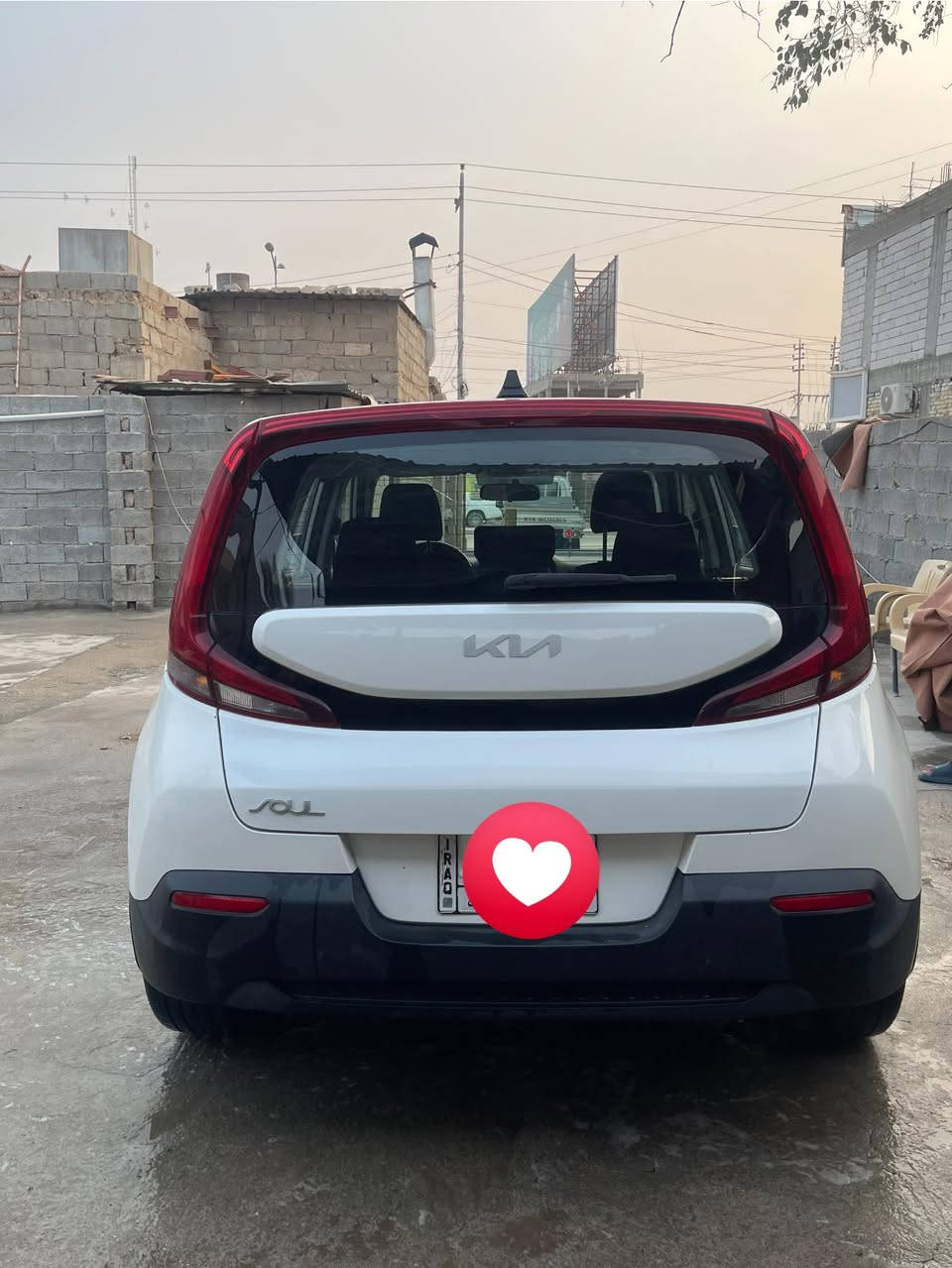 كيا صول موديل ٢٠٢٢ بدون ايرباك 
رقم بغداد 
ماشية ٥١ الف 
بيها بارد بالجاملغ الخلفي 
السعر ١٣٨
للاستفسار ***********
