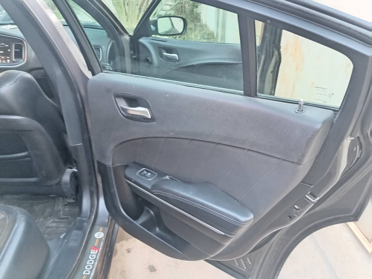 جارجر 2015 هيمي 8سلندر سياره كفاله دخوله سرقه رقم بغداد السعر الاتصال على الرقم ***********
