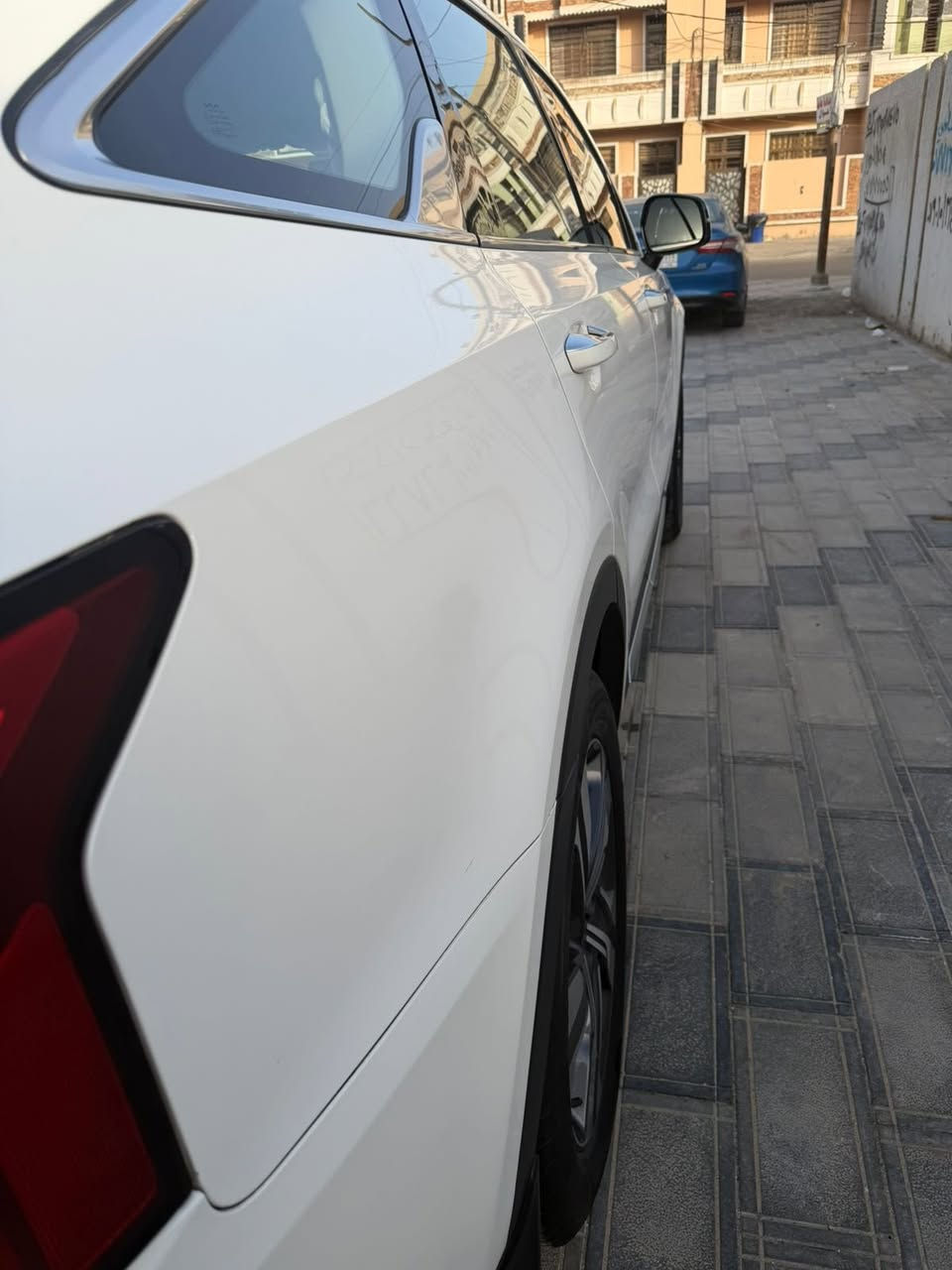 سلام عليكم سورنتو ٢٠٢٢ بدون قطرة صبغ بدون رصعات سيارة كلش نظيفة تخم تاير جديد رقم سلمانية اب اسمي تحويل وكالة السعر ٢٨٥ ورقة وبيه مجال بسيط معروفة موصفاتها داخل جلد ماوس محرك ٦ سلندر اي استفسار رقم عمي صاحب سيارة *********** مكاني بغداد الجامعة
