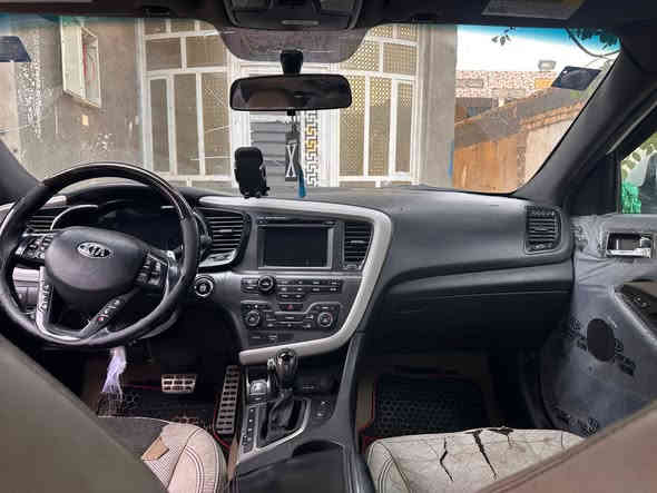 اوبتيما 2013 وارد أمريكي فول مواصفات sxl أضرار جاملغ وبنيد السونار مرفق بالصور السيارة مكفولة كير ومكينة وحدادية وتبريد جاهزه كل نقص مابية سنوية مجددة لغاية 2030 مشروع وطني السعر ( 110) وبية مجال للشراي مكان ناصرية رفاعي ***********
