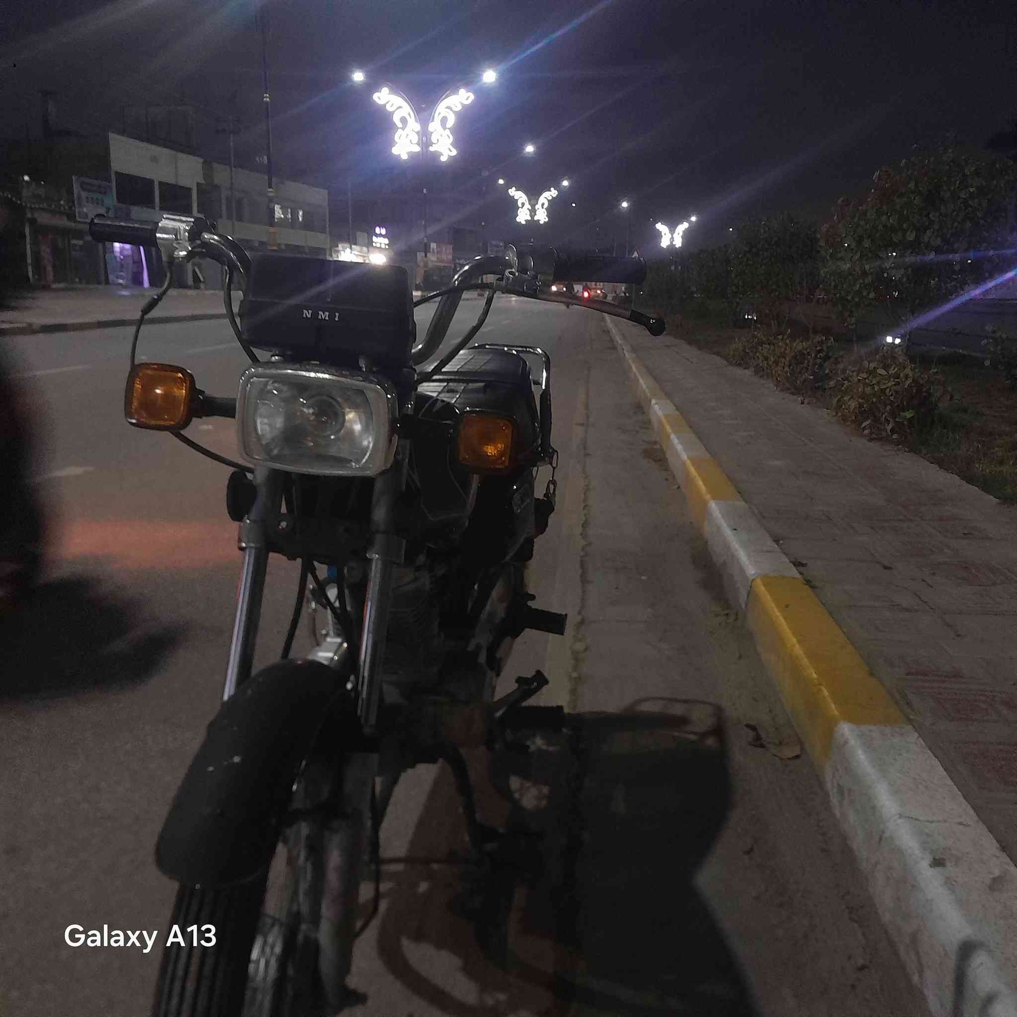 السلام عليكم اربع كير ارشا للبيع هندر واحد تشتغل بدون بانزين شلعه ومعدل فول دراجه كفاله عامه محرك مكفول كفاله عامه فقط الباتري كاعد كهربائيات كله شغله سكن دشبول لايت أمامي اشاير السعر ٥٠٠ وبيه مجال للشراي يشلع عيوني الدراجه كلك بدون أوراق كفاله عامه من السرقه مكاني كربلاء حي الحر


**إذا كنت صاحب هذا الإعلان وتريد حذفه لأي سبب، رجاءا أرسل رسالة إلى الدعم الفني**