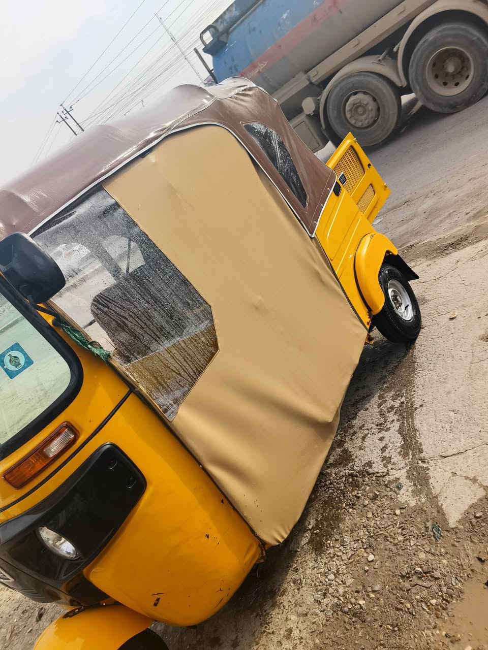 سلام عليكم تكتك 2021 البيع كلمه على اربع وعشرين حبايه تكتك كبل الشارع السعر 7000 المكان بغداد حي البتول  ***********/*********** وهذه رقمية الثير بي وتساب
