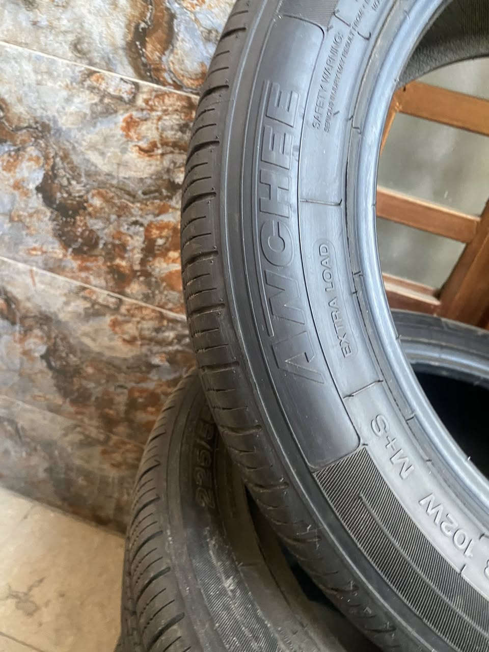 السلام عليكم عندي تخم تاير للبيع نظافة 98/100للاتصال على الرقم ***********
السعر 200الف
